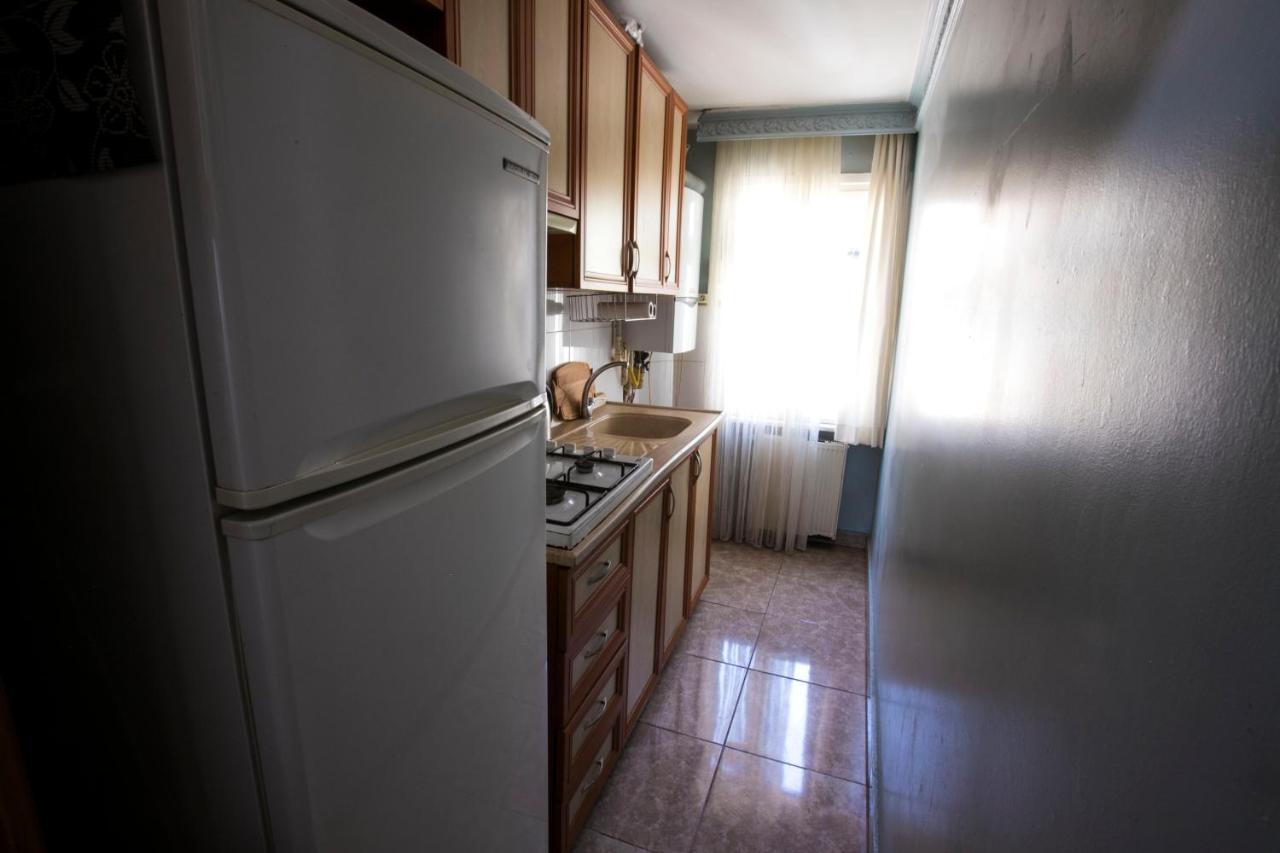 2br-1lr Seaview Family Place Next To Center Istanboel